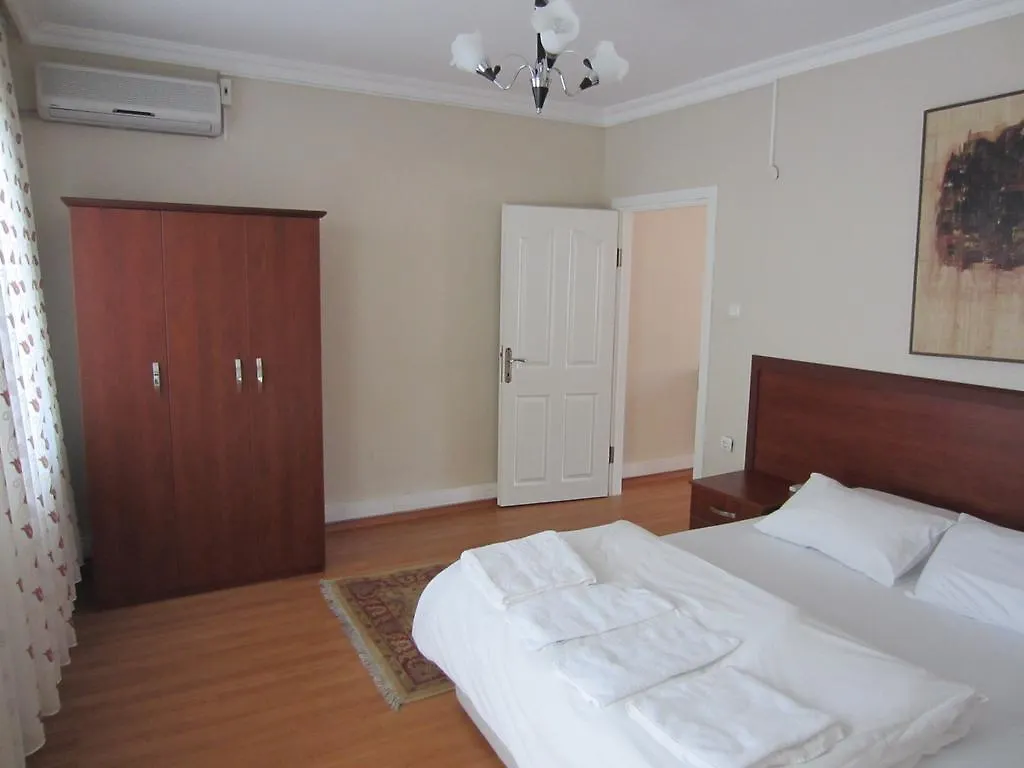 Flamingo Apart Apart otel İstanbul 3*,